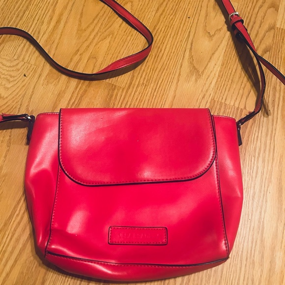 Small Vera Bradley pink purse - Picture 3 of 3